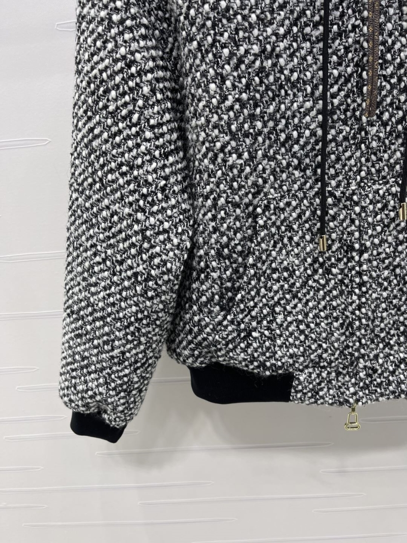 l0vis Vvtt0n outwear